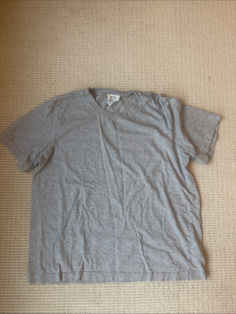 Basic gray classic crewneck t shirt cos large